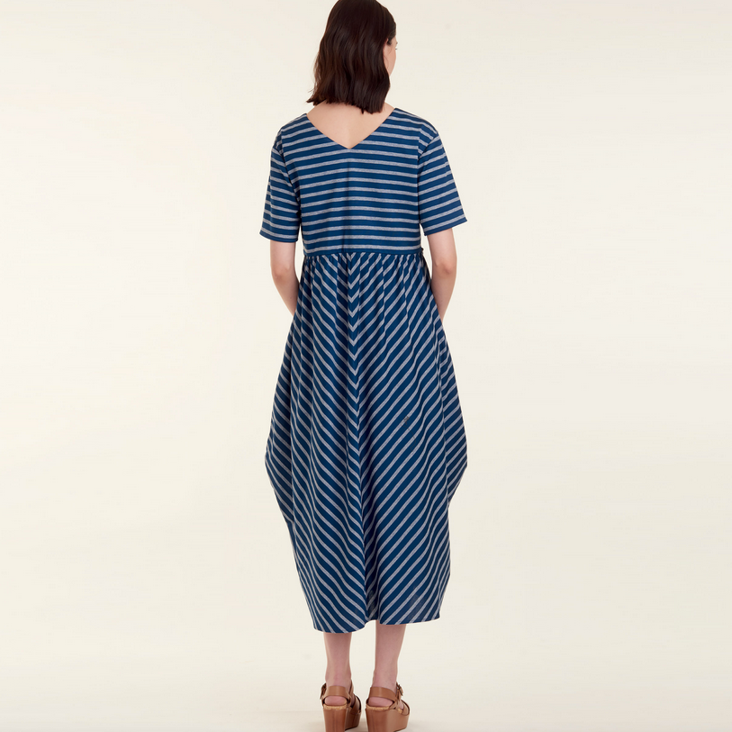 Simplicity 9140 - Relaxed Dress
