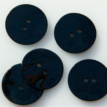 Coloured Shell Buttons - Black | Ray Stitch