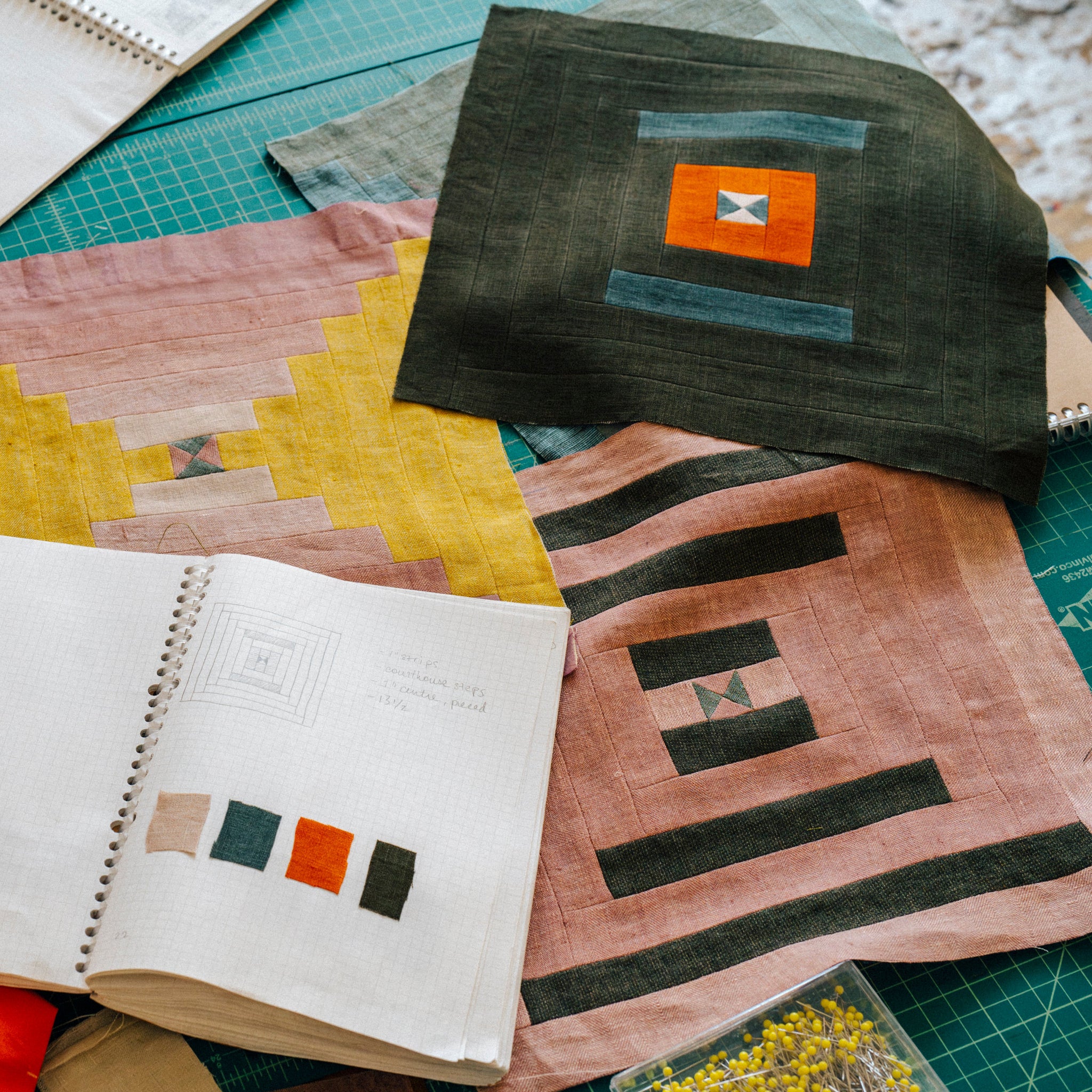 Log Cabin Quilt Blocks: 100 Colour and Pattern Variations by Catherine-Marie Longtin