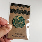 Magnetic Needle Minder - Rikrack - Lunar Moth