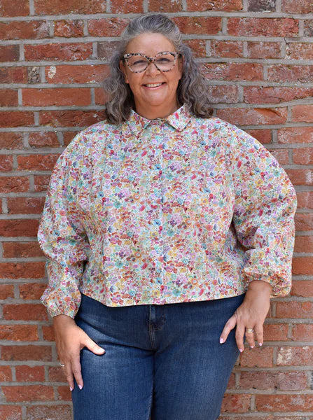 Avid Seamstress - The Pleated Blouse