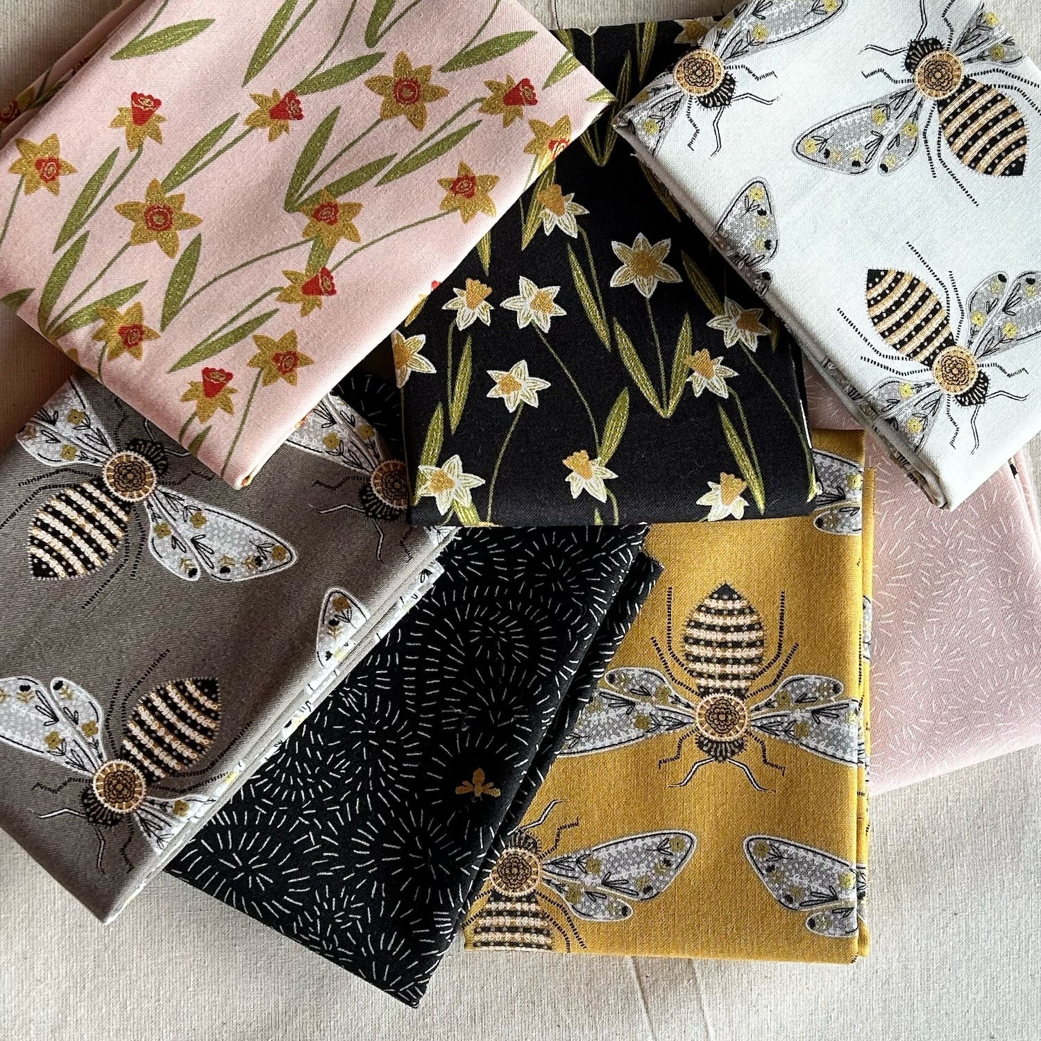 Bee Garden - Fat Quarter Bundle of 7