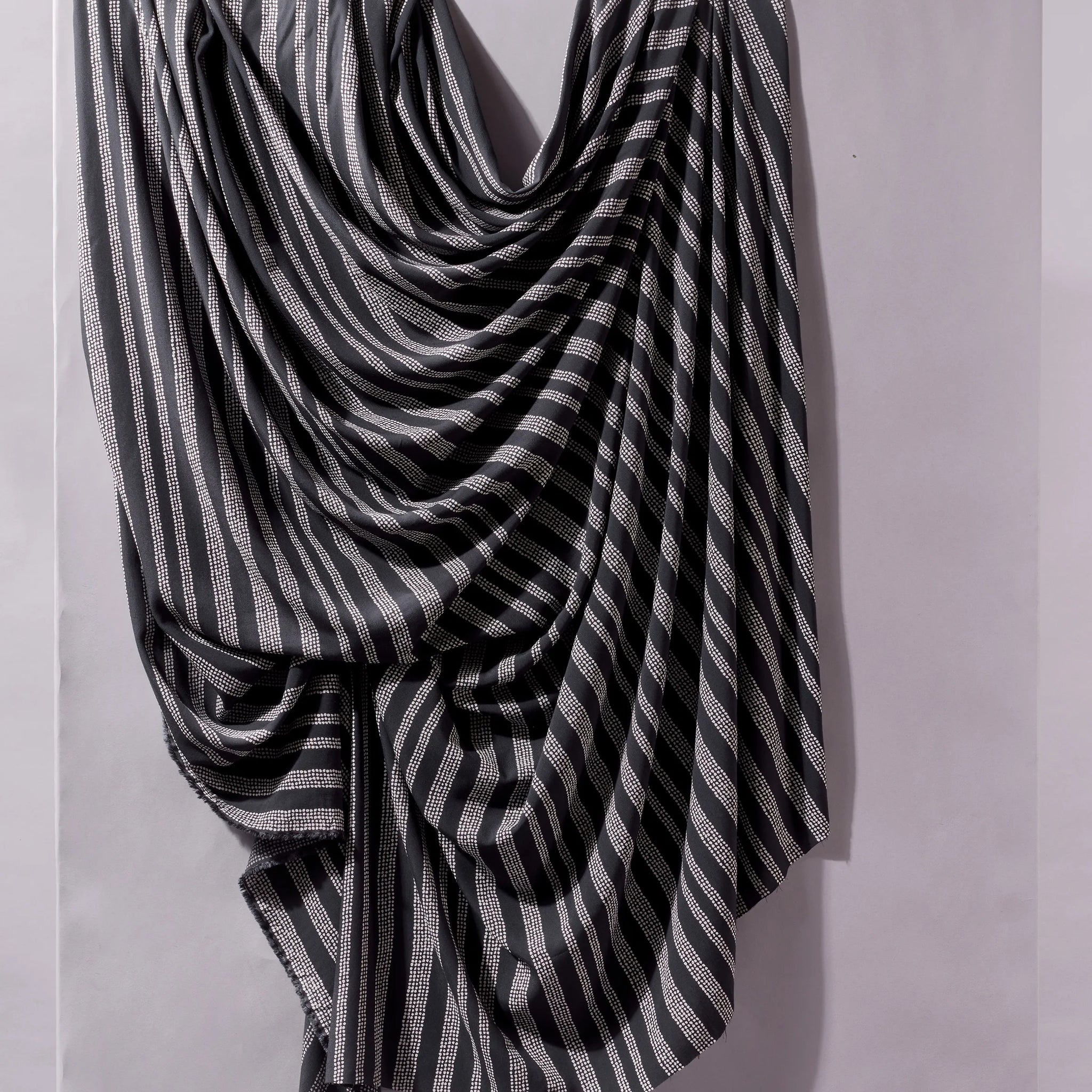 Atelier Brunette - Printed Viscose - Gaïa - Deep Charcoal