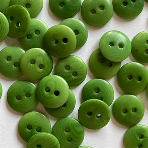 Corozo Button - Apple Green