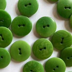 Matt Corozo Button - 15mm - Apple Green