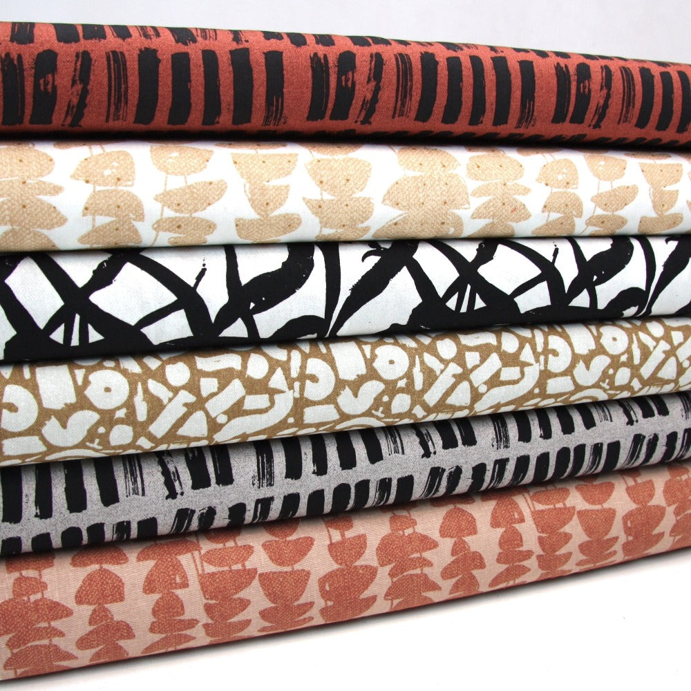 Linen Print - Katarina Roccella for AGF - AbstrArt - Stacked Stones - Sienna