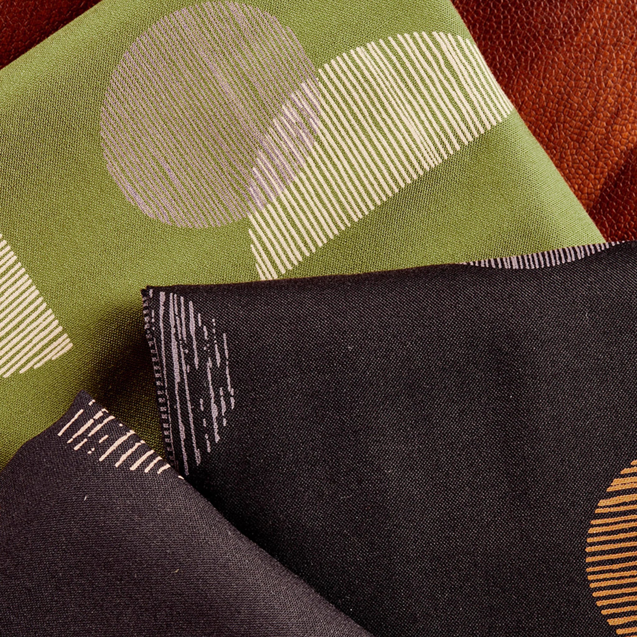 Atelier Brunette - Printed Viscose - Jane - Matcha Leaf