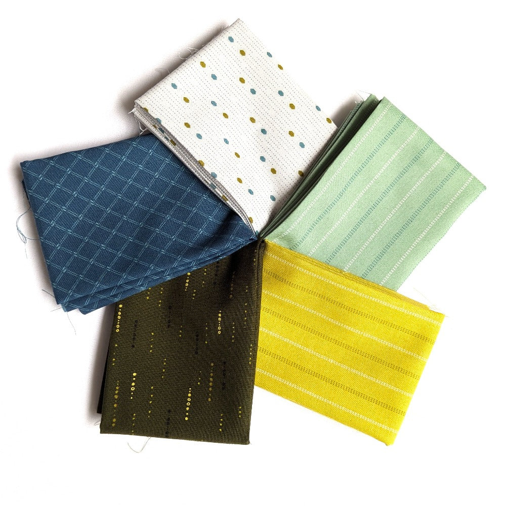 Printed Cotton Poplin - Vintage Threads - Finishing Touches - Fat Quarter Bundle of 5