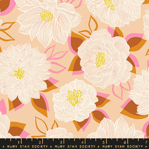 Printed Cotton Poplin - Favourite Flowers by Ruby Star - Blooming - Créme Brulee