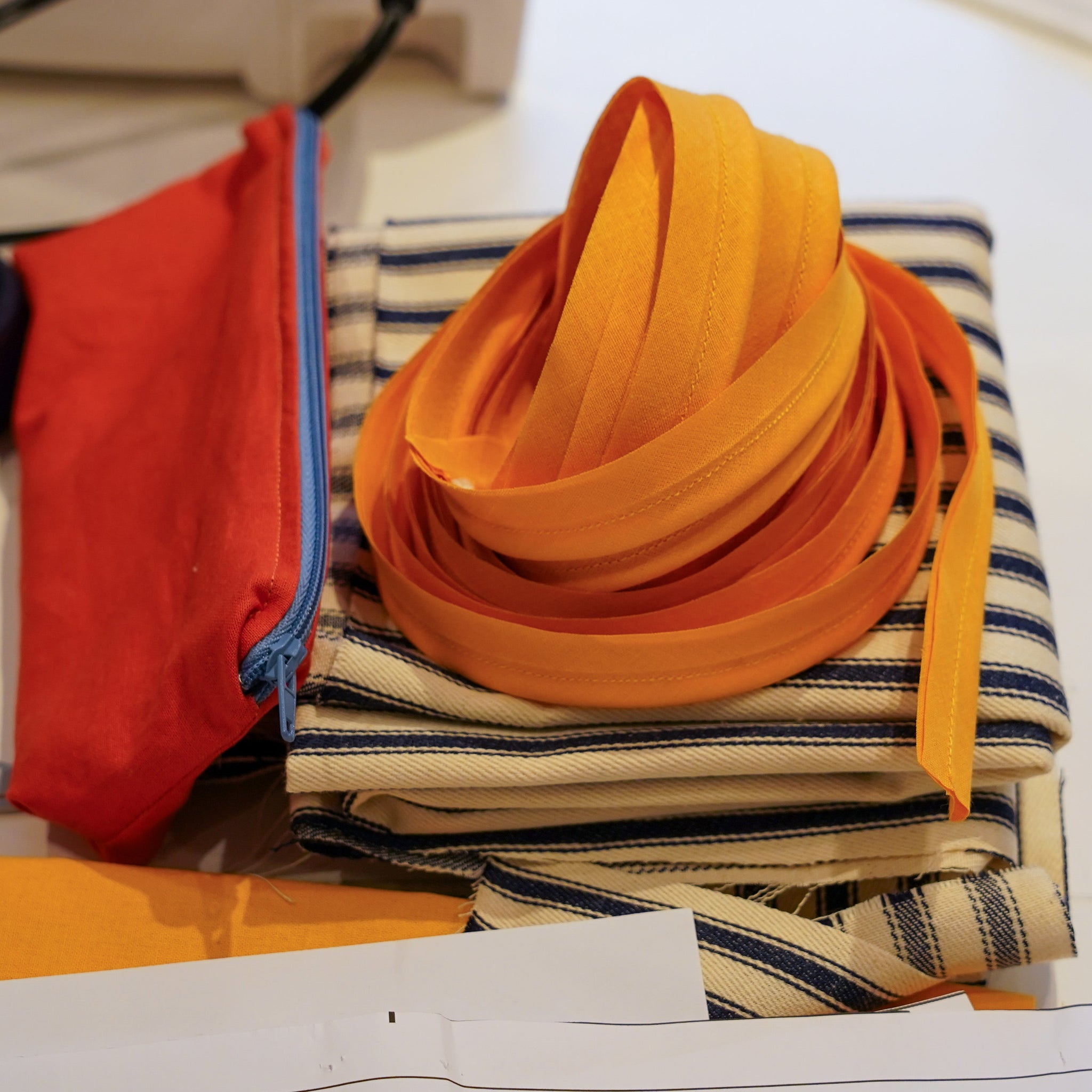 Introduction to Machine Sewing: Make a Lined Holdall in 3 Weekly Sessions