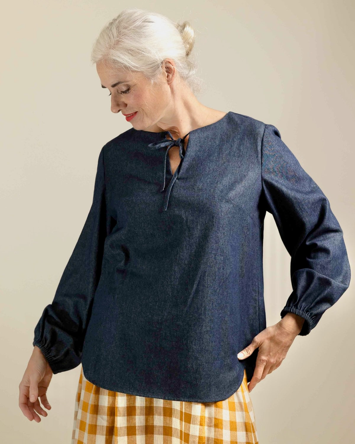 Women's Gathered Sleeve Top and Trousers NL6582