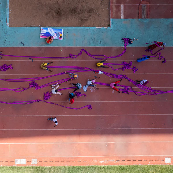 Selvedge Magazine - Issue 118 - Hand In Hand