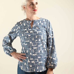 Women's Gathered Sleeve Top and Trousers NL6582