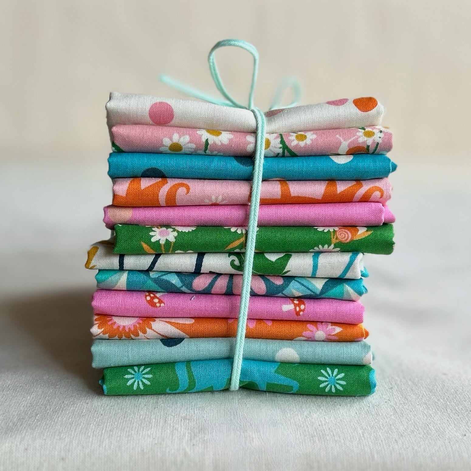 Ruby Star Carousel - Fat Quarter Bundle of 12