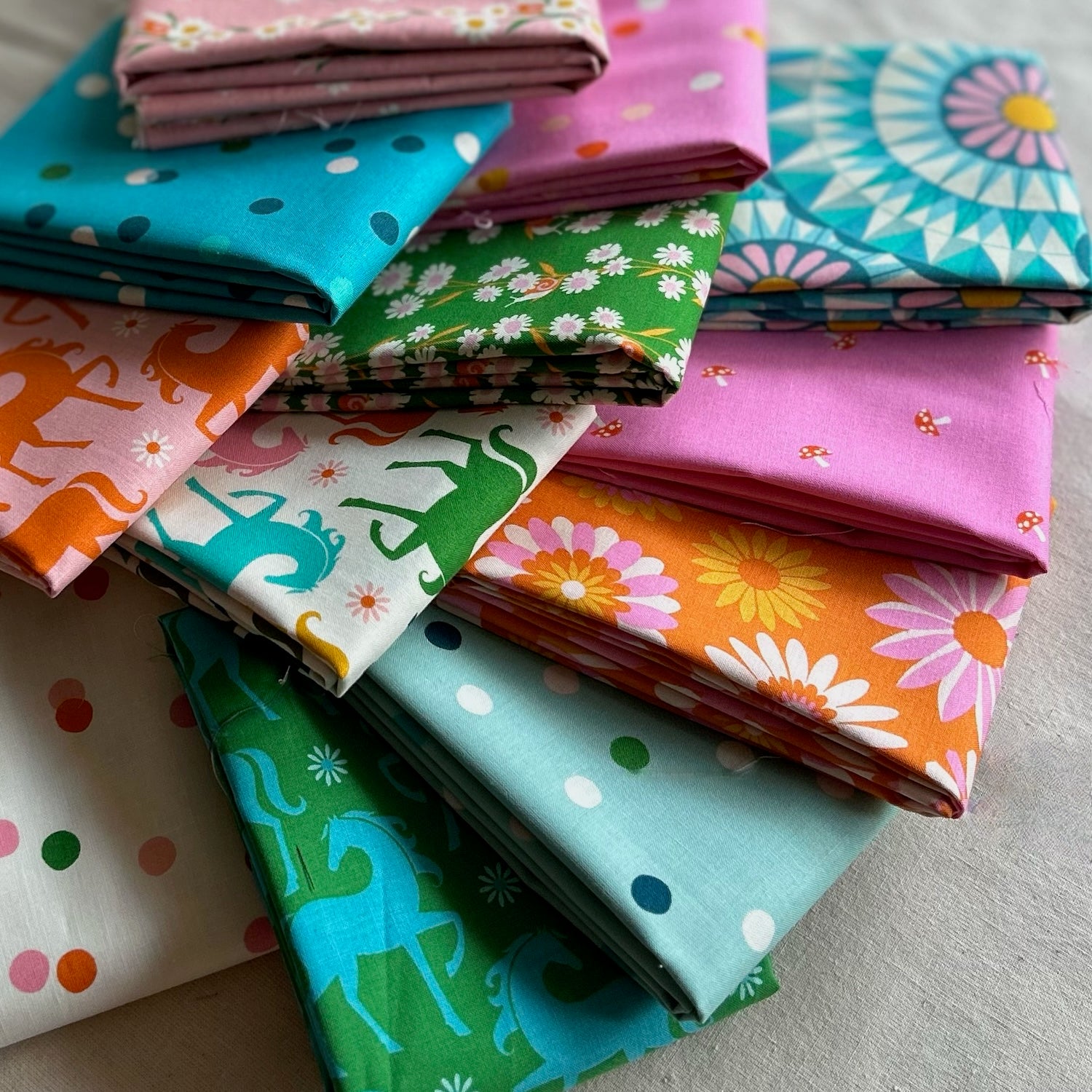 Ruby Star Carousel - Fat Quarter Bundle of 12