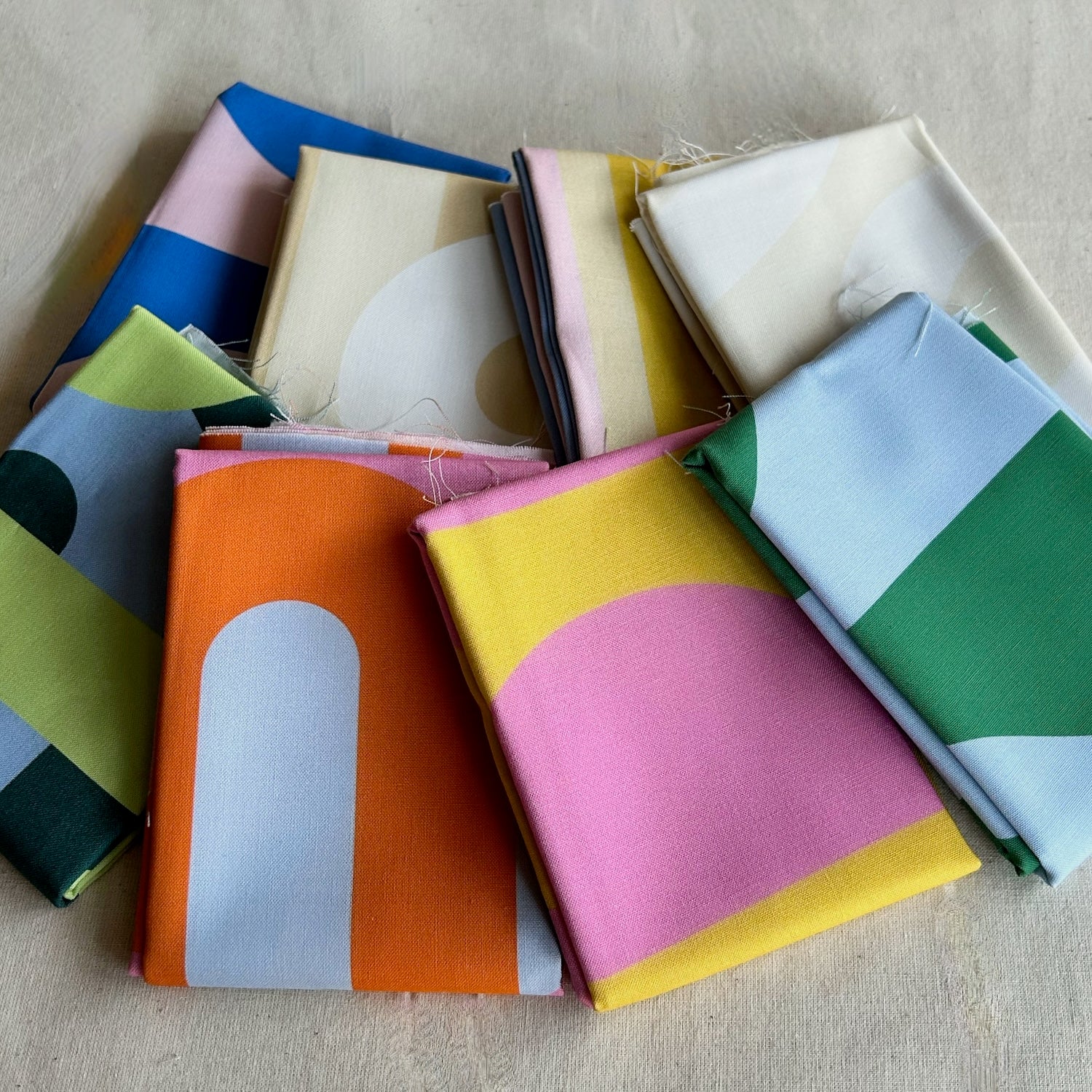 Emily van Hoff Groove - Fat Quarter Bundle of 8