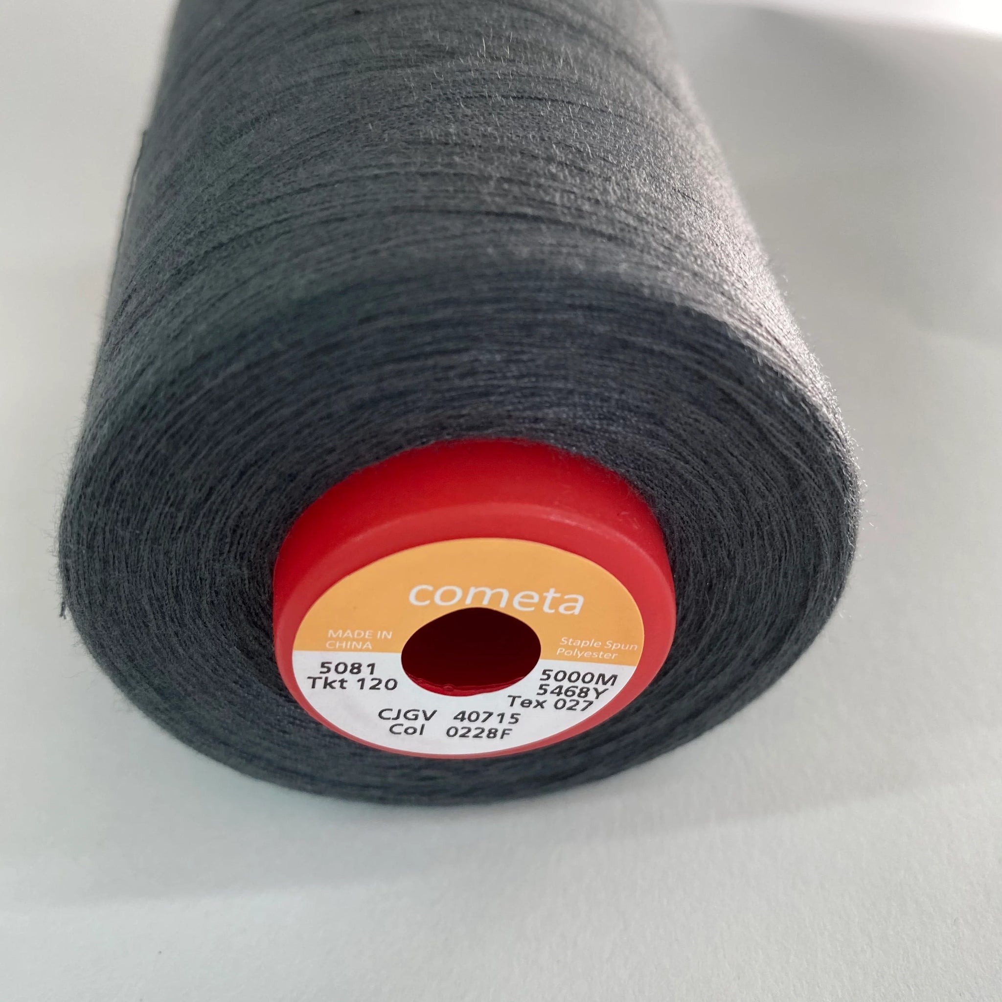Overlocker Thread 5000yds  - Smoke 0228F