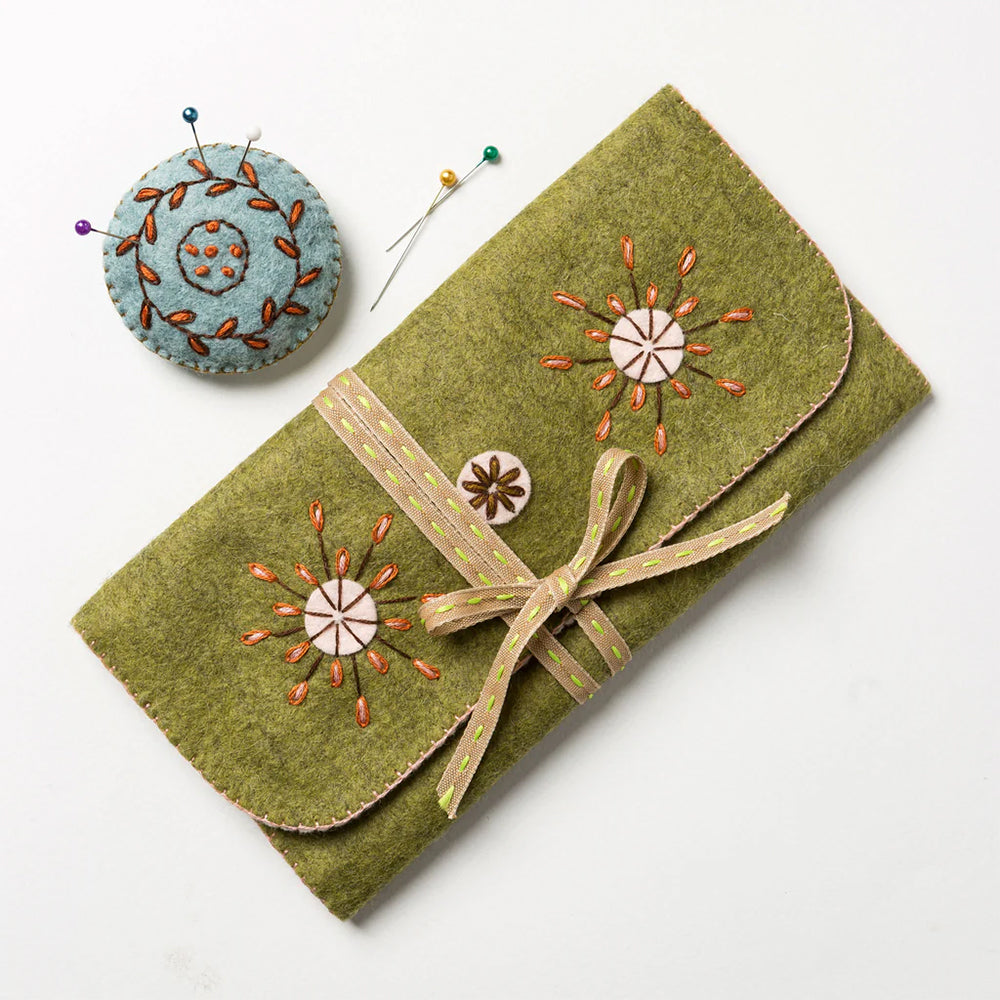 Felt Craft Kit - Sewing Roll