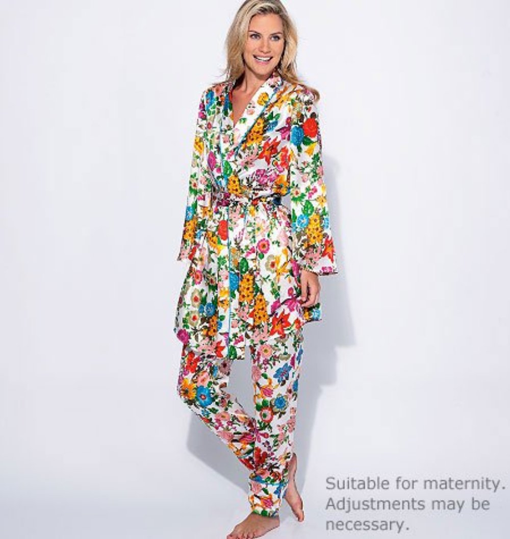 McCall's 8056 - Misses Robe, Belt, Tops, Shorts, and Pants #IrisMcCalls