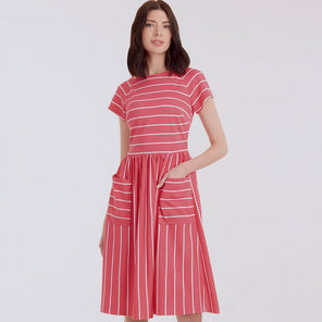 Simplicity 9136 - Raglan Dress