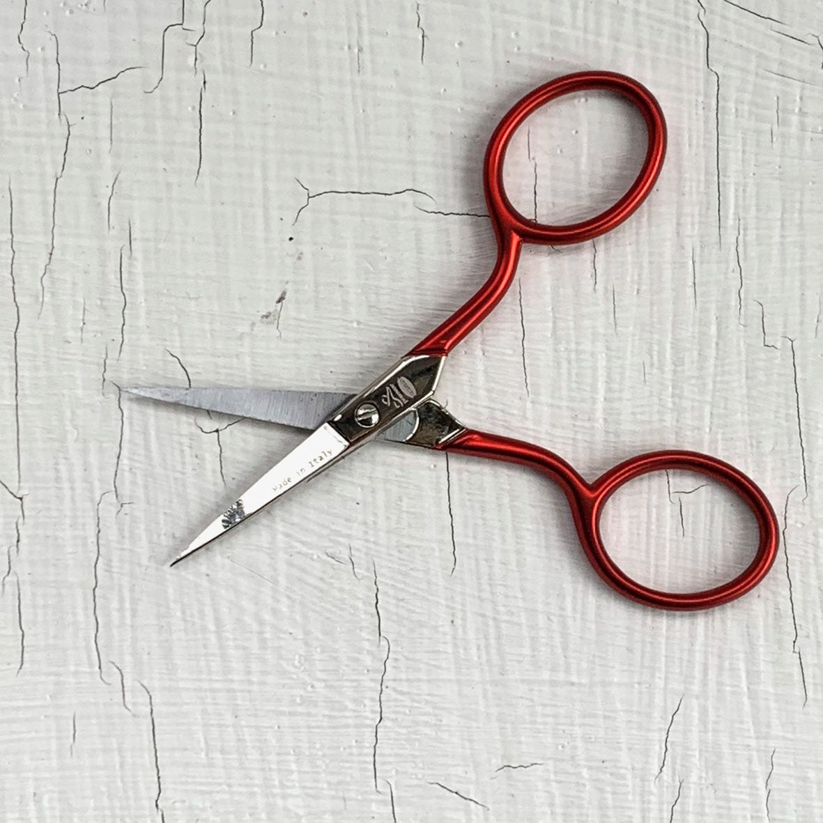 Soft Touch Embroidery Scissors 9cm