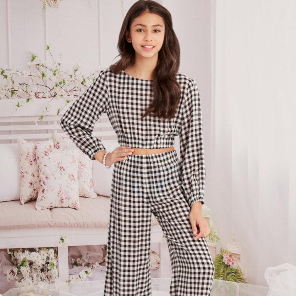 McCall's Girl's 8295 - Tops, Skirts, Shorts and Trousers