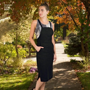 Simplicity 8641 - Pinafore Dress