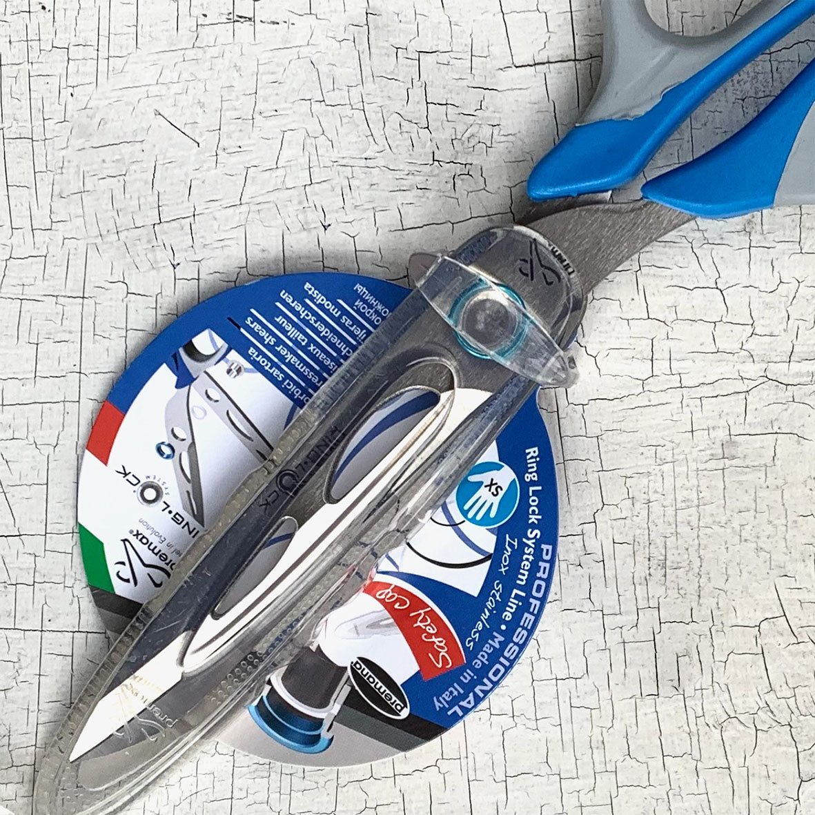 Left-Handed Ring Lock Tailors Shears 22cm