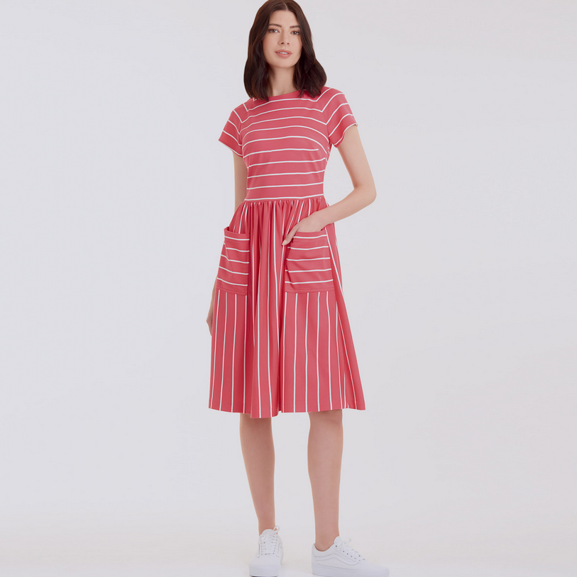 Simplicity 9136 - Raglan Dress