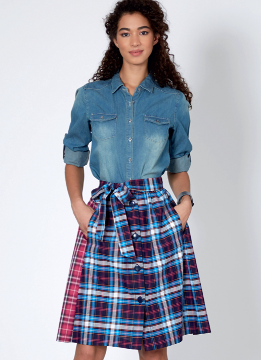 McCall's 7981 - Buttoned Skirt