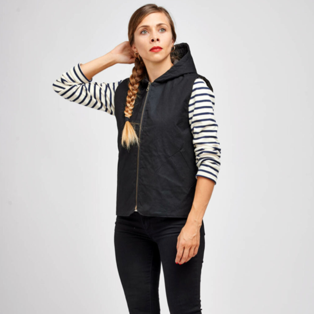 I AM - Hathor - Vest