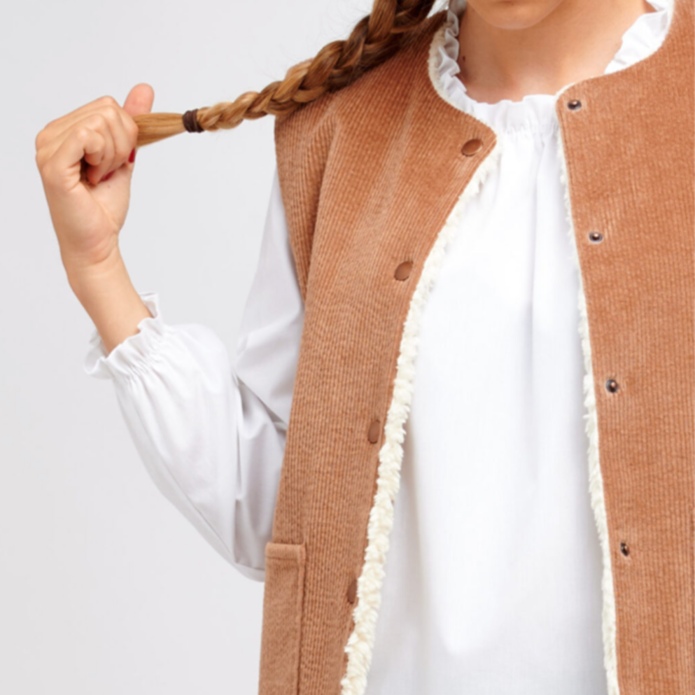 I AM - Hathor - Vest