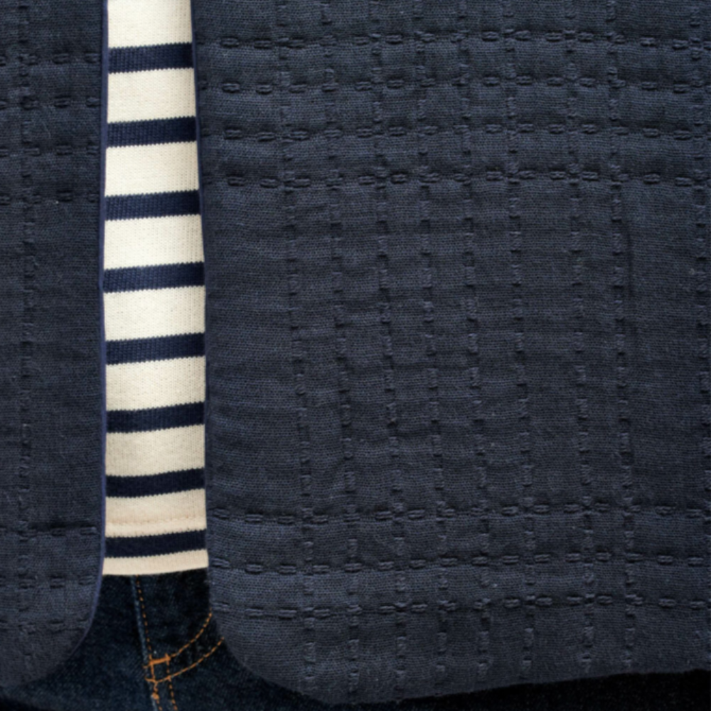 I AM - Hathor - Vest