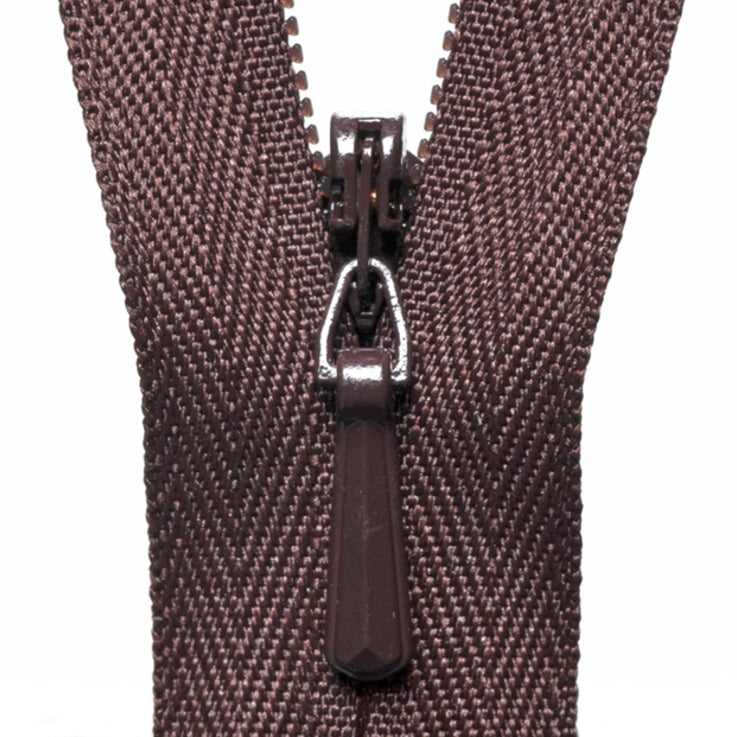 Concealed Zip - Brown 570