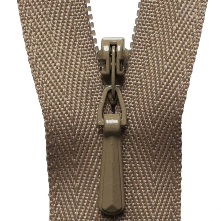 Concealed Zip - Sandalwood 896