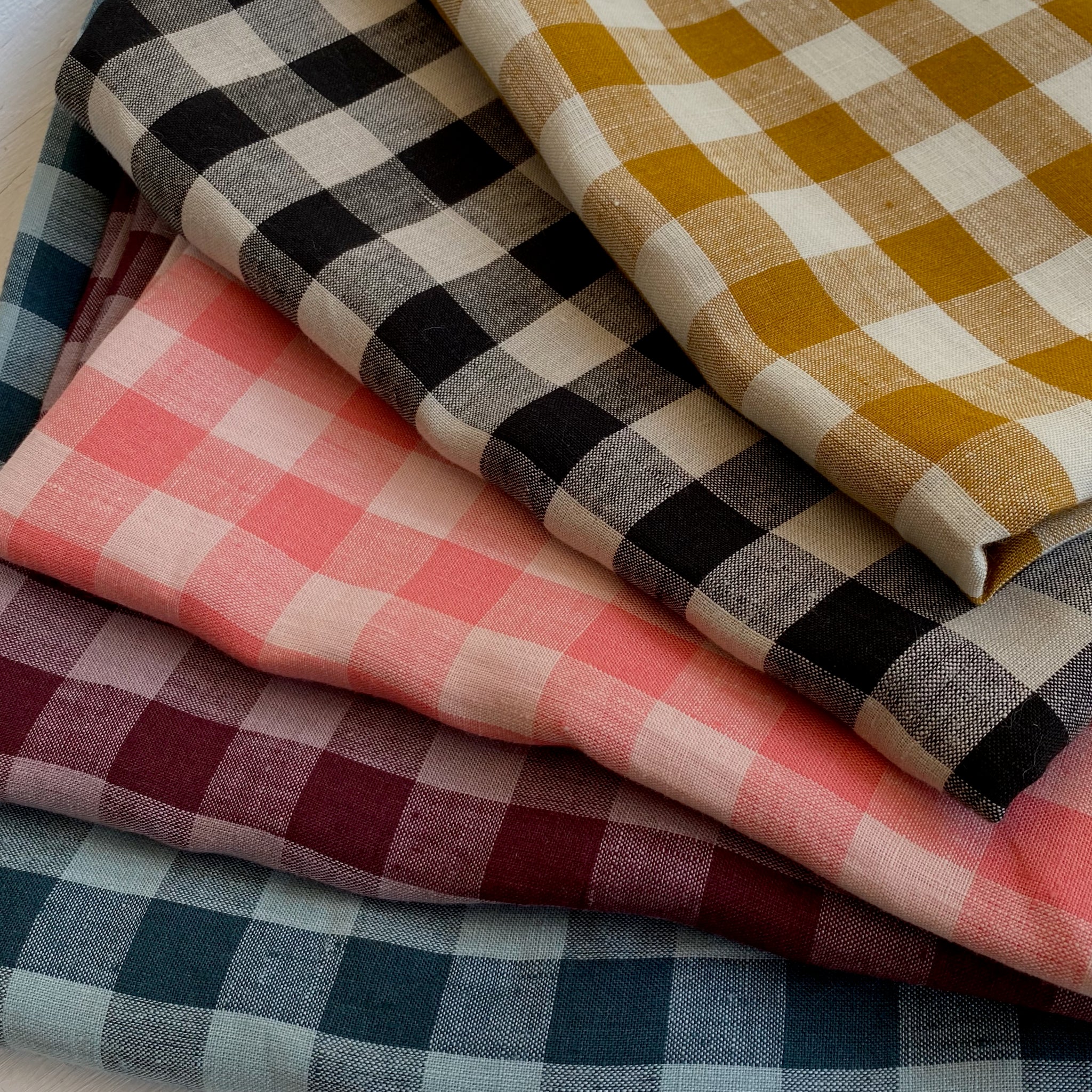 European Linen Gingham - Bubblegum