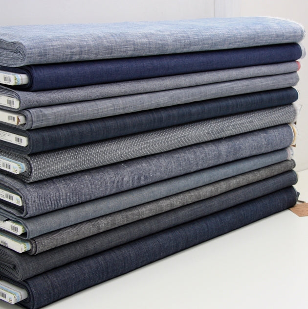 Robert Kaufman Chambray Union - Indigo Herringbone