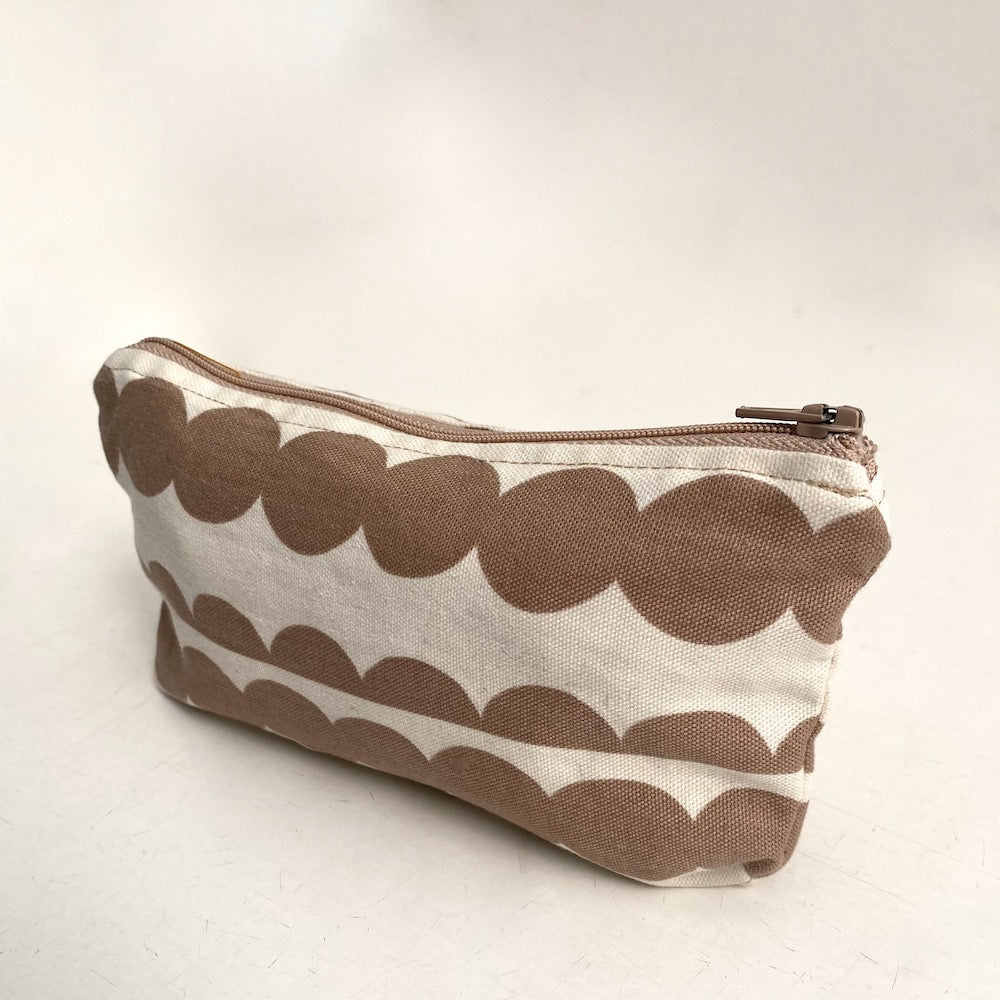 Introduction to Machine Sewing: Make a Lined Zip Top Pouch