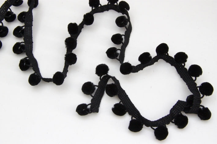 Pom Pom Edging 18mm - Black