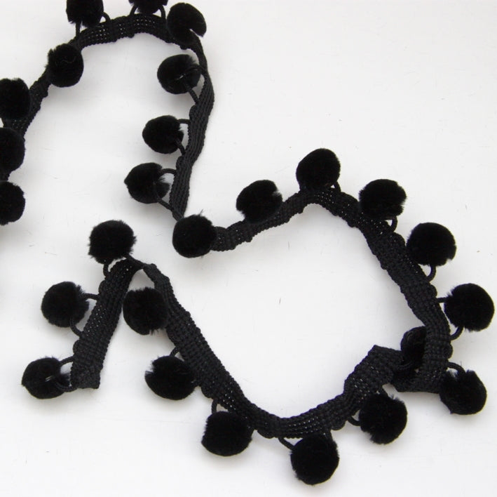 Pom Pom Edging 18mm - Black