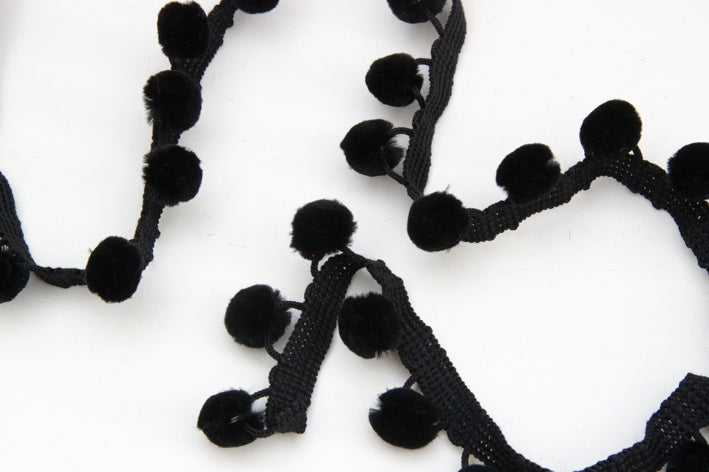 Pom Pom Edging 18mm - Black