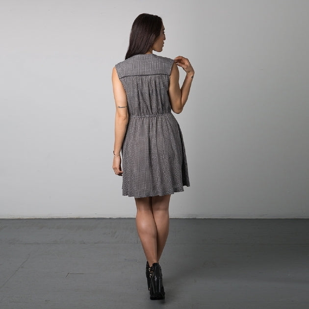 Sewaholic - Harwood Sleeveless Shirt Dresses