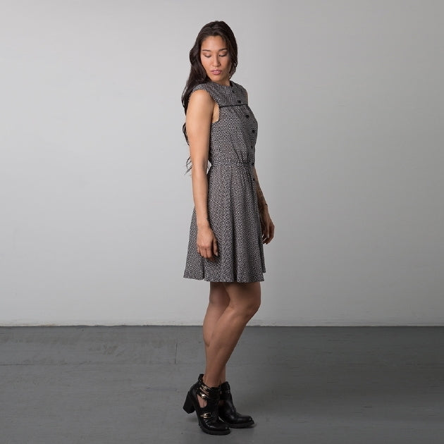 Sewaholic - Harwood Sleeveless Shirt Dresses