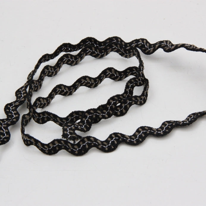 Embroidered Ric Rac 13mm - Black