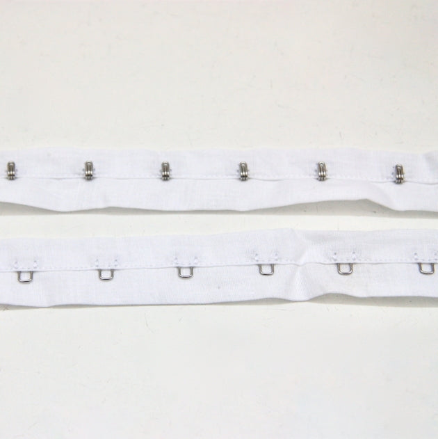 Hook And Eye Tape 25mm - White