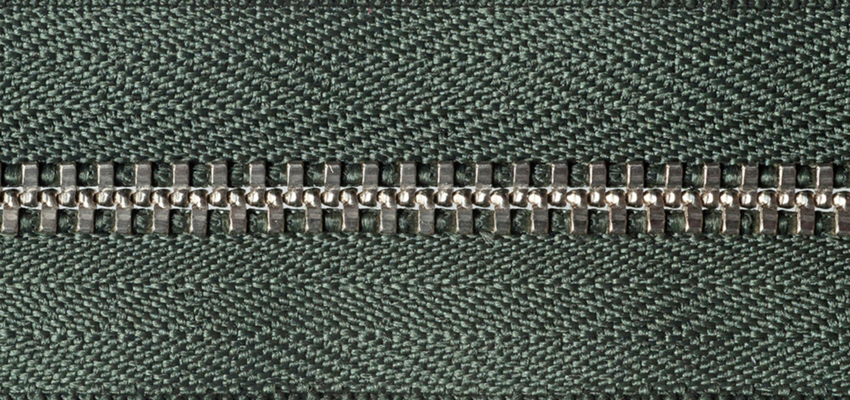 Metal Trouser Zip - Spruce Green 567